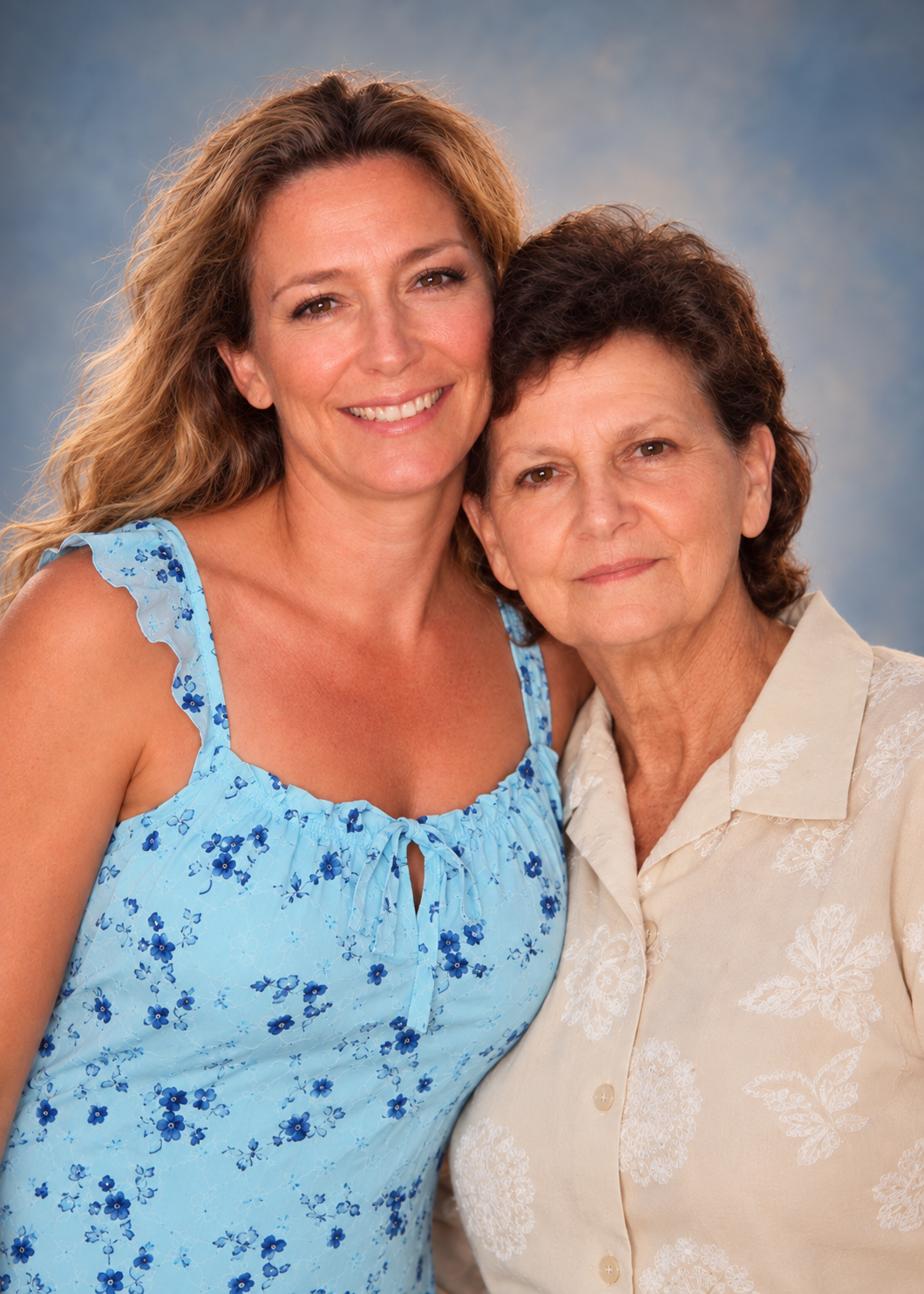 Sherry Hayes, founder of FoodTrigger AI, smiling with her mom — the family story behind the app